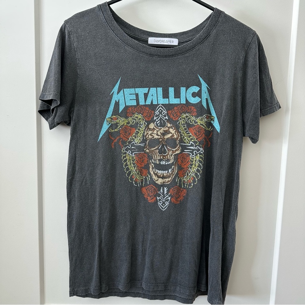 Daydreamer Graphic Tee - Metallica